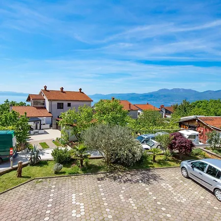 With A Parking Space - 24339 Gasthuis Rijeka