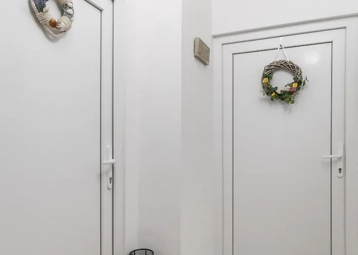 Pensjonat With A Parking Space - 24339 Rijeka